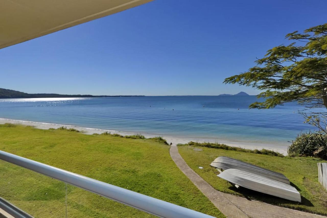 Gorgeous Harbourside Apartment Soldiers Point